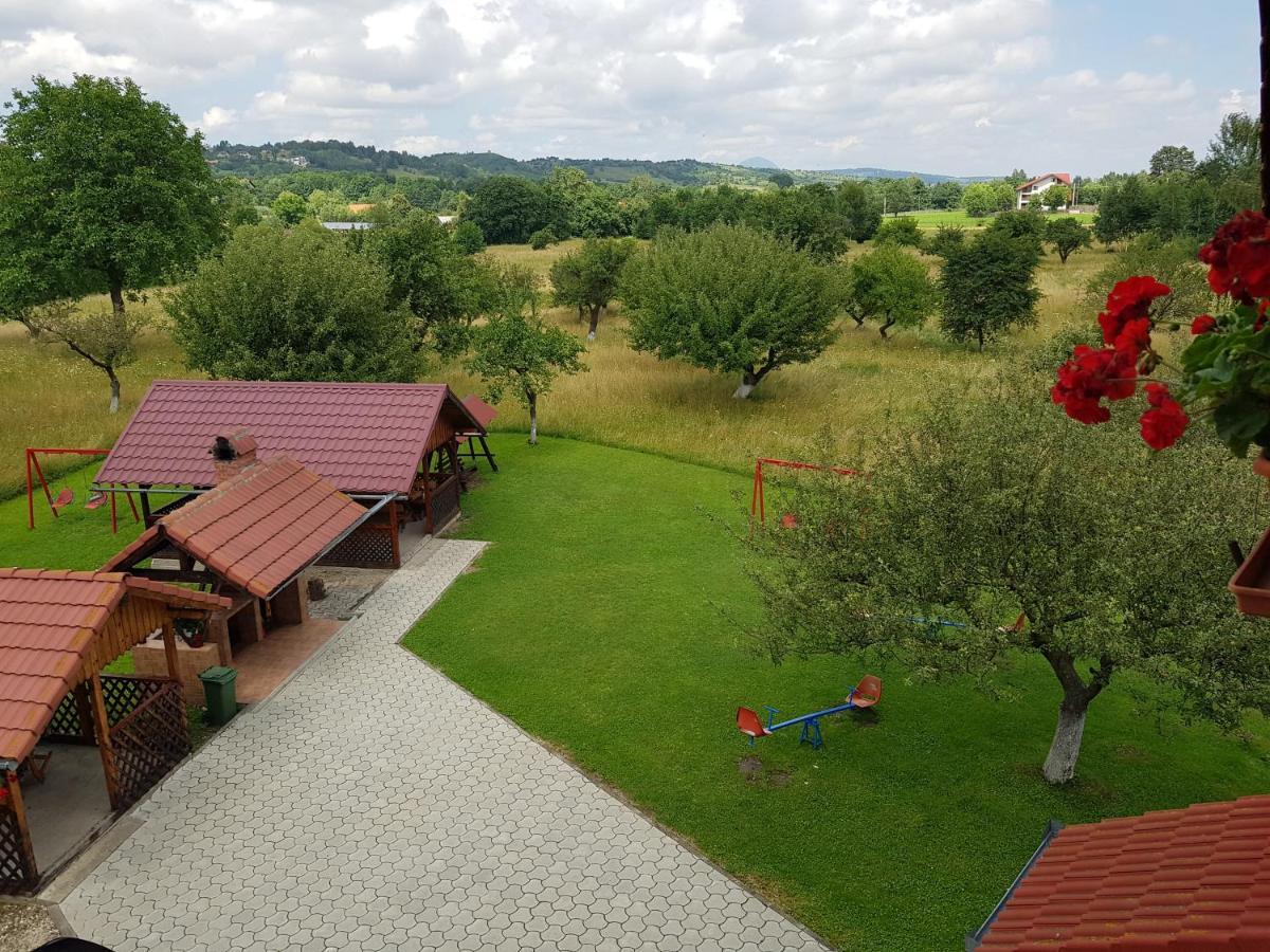 Pensiunea Din Livada Bran (Brasov) Exterior foto