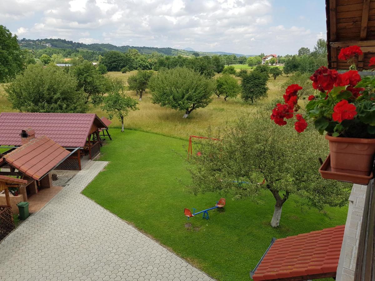 Pensiunea Din Livada Bran (Brasov) Exterior foto